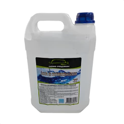 Agua Desmineralizada Oxx 5 Litros Para Radiadores E Bateria Branco