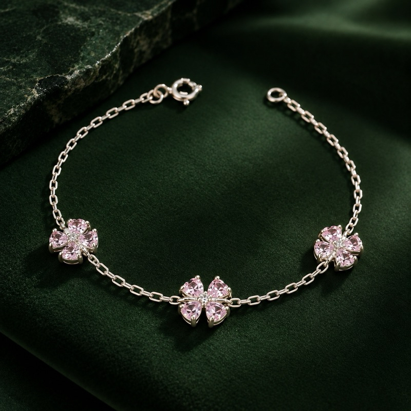 Pulseira Feminina Trevos Rosa Bebê em Prata 925 Casual