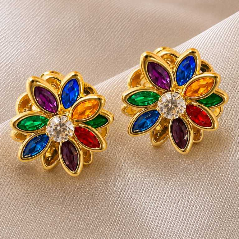Brinco Flor Colorida com Zircônia Central Banhado a Ouro 18K Luxuoso Delicado Semi Joia Premium