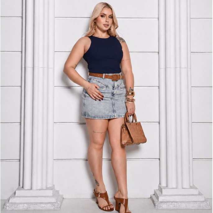 Regata Feminina Suplex Básica Blusinha Sem Manga Casual Moda Feminina