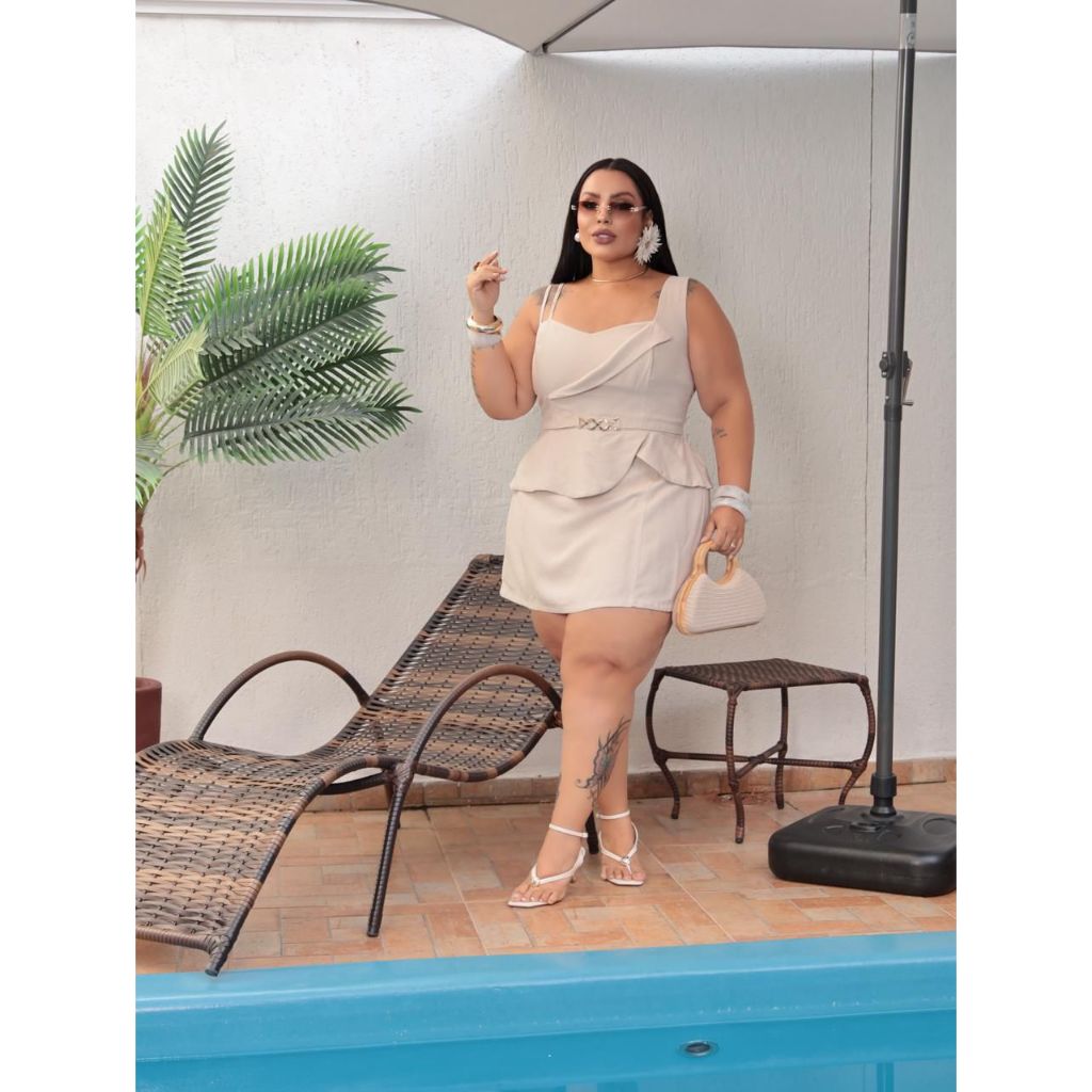 Conjunto Isla Plus Size Feminino – Blusa com Peplum + Saia | Elegante e Confortável | G1 44/46 e G2 48/50