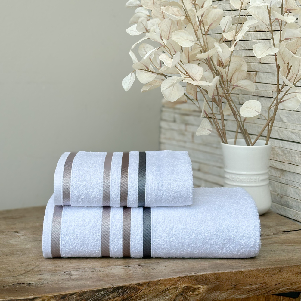 Imagem Kit Toalhas Paris Banho 2 Peças 450g/m² 100% Algodão