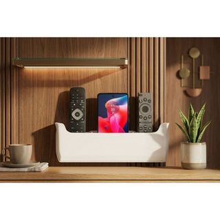 Suporte Branco para 3 Controle Remoto Ar condicionado  Tv Universal de Parede