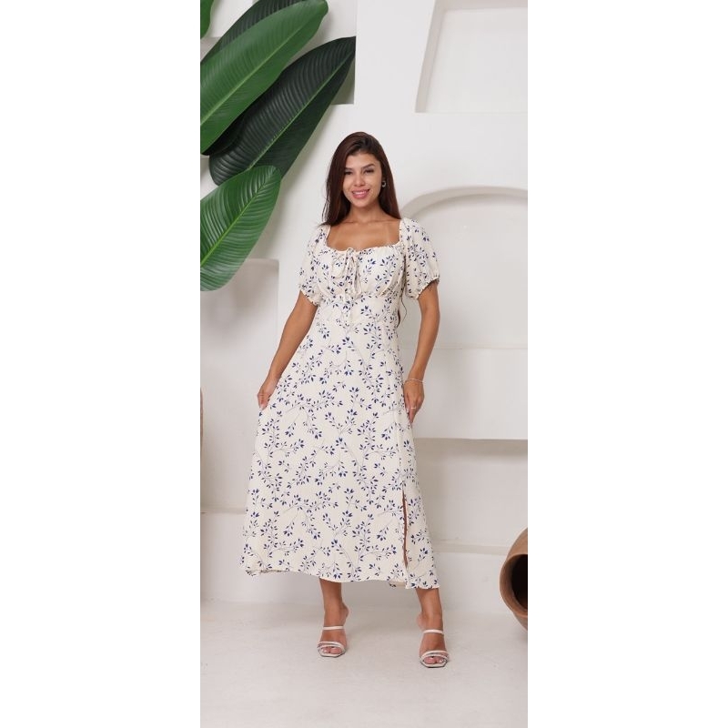 vestido feminino Midi camponesa floreado com bojo e forrado casual elegante