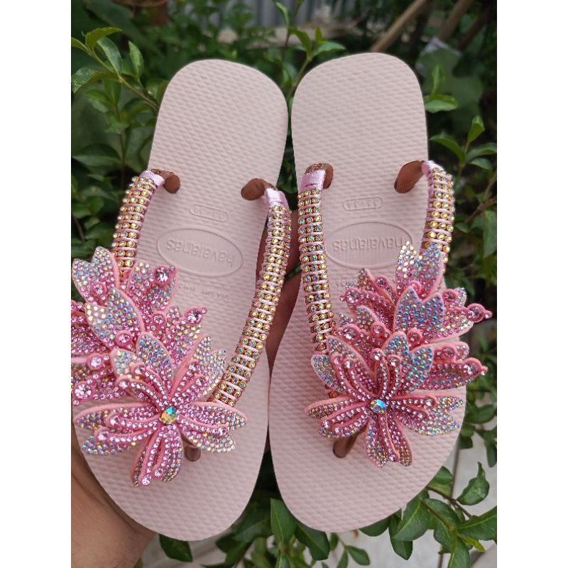 chinelos havaianas modelo Slim customizadas. em Oferta na Shopee