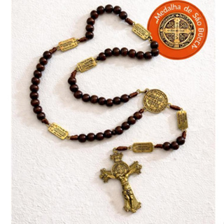 Kit com 2 Terços CATÓLICOS de Madeira Contemplação dos Mistérios SÃO BENTO em Oferta na Shopee