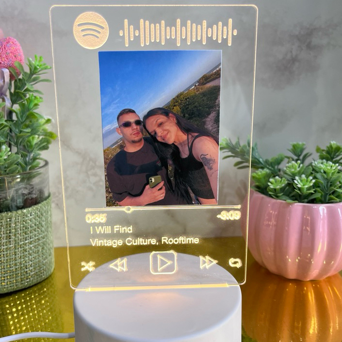 Luminária Personalizada com Foto e Música – Estilo Spotify com Gravação a Laser em Oferta na Shopee
