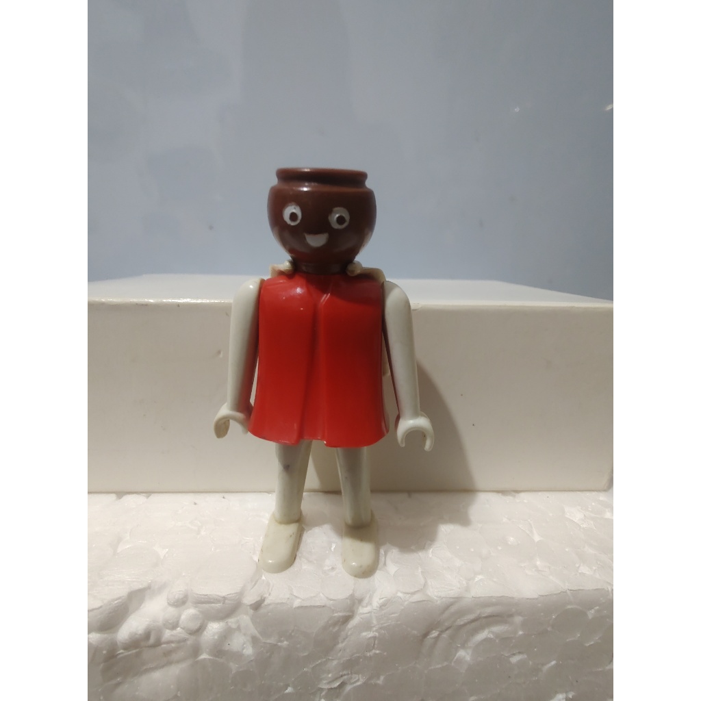Boneco Playmobil Roupa Vermelho e Branco Trol Antigo – 7cm