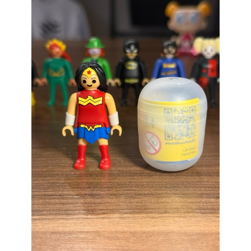 Mulher Maravilha DC Kinder Ovo Playmobil