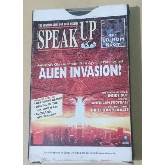 Fita K7 Antiga Speak UP - invasão alienígena!