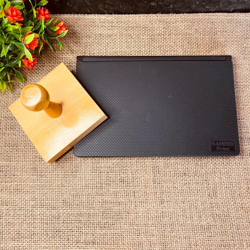 Carimbo Personalizado 8x8cm | Carimbo com Logo | Carimbo de Madeira | Carimbo para Sacola Kraft em Oferta na Shopee