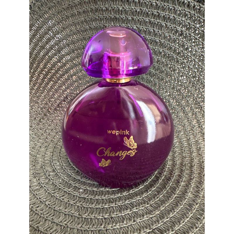 perfume changes wepink