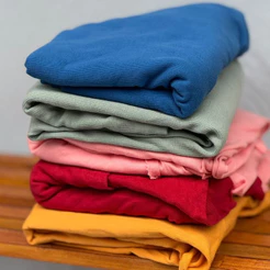 Retalho de Ribana Canelada 97% algodão 3% Elastano/Costura-Blusa Feminina, Regata, Body Infantil.