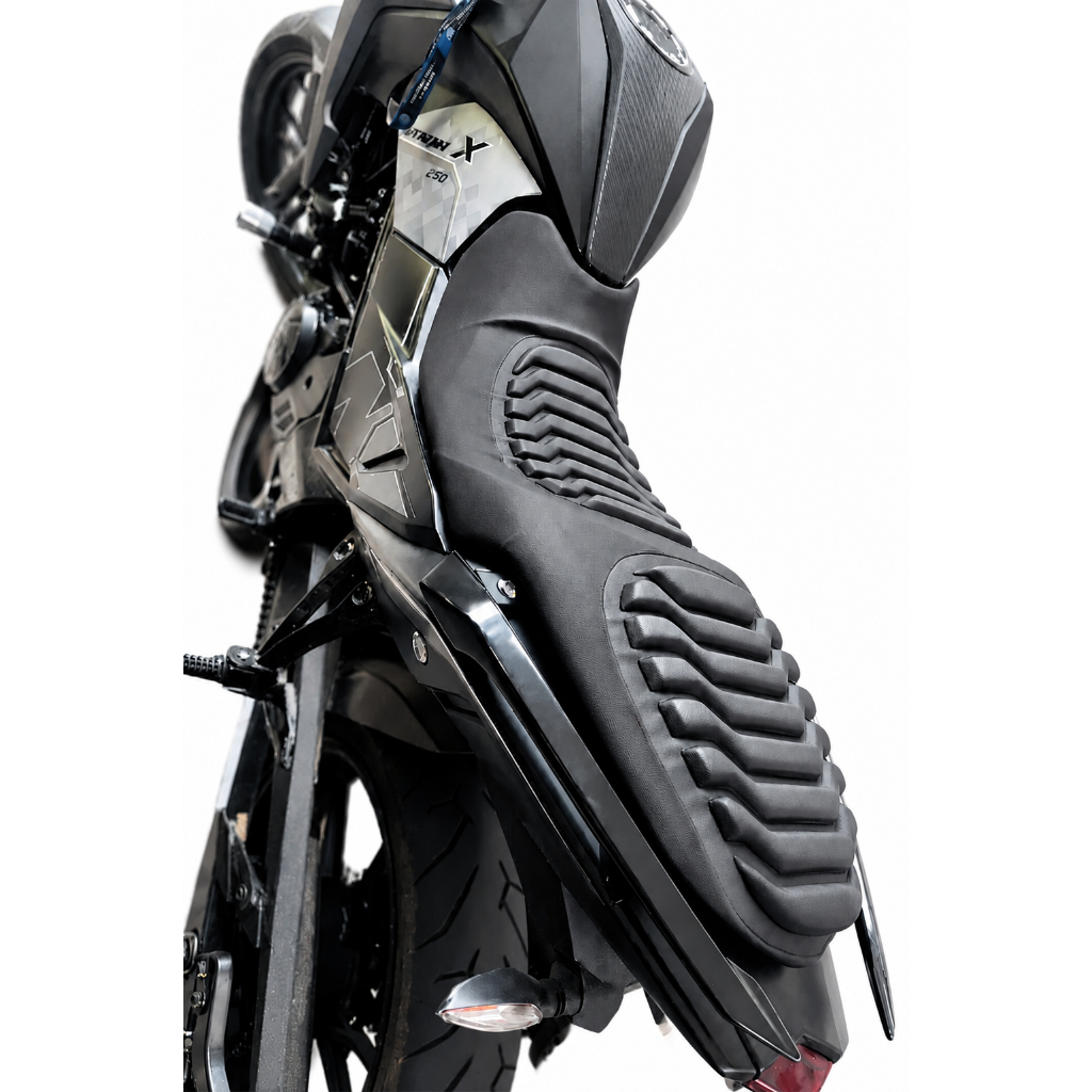 CAPA BANCO MOTO ESPUMADA ALMOFADADA CONFORT UNIVERSAL TITAN FAN BROS YBR CG MOTTU SUZUKI