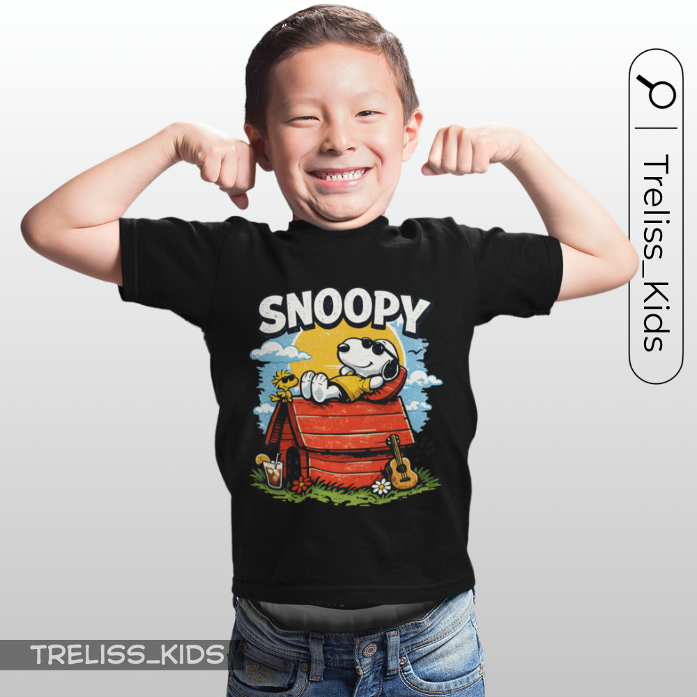 Camiseta Infantil Snoopy Deitado Camisa 100% Algodão Cachorro Blusa Desenho Personagem 2 ao 16 Juvenil Roupa De Criança
