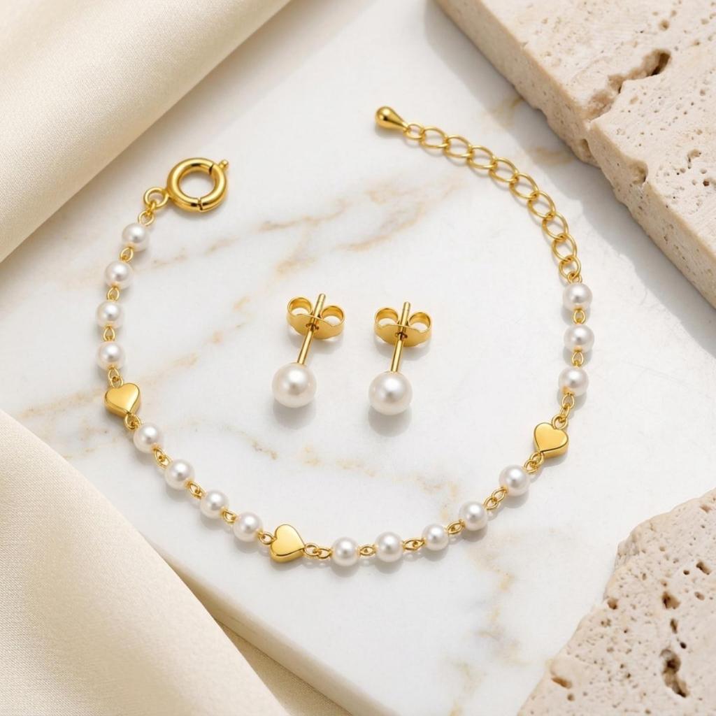 Kit Infantil Pulseira E  Brinco Pérola Coração Banhado a Ouro Delicado Feminino
