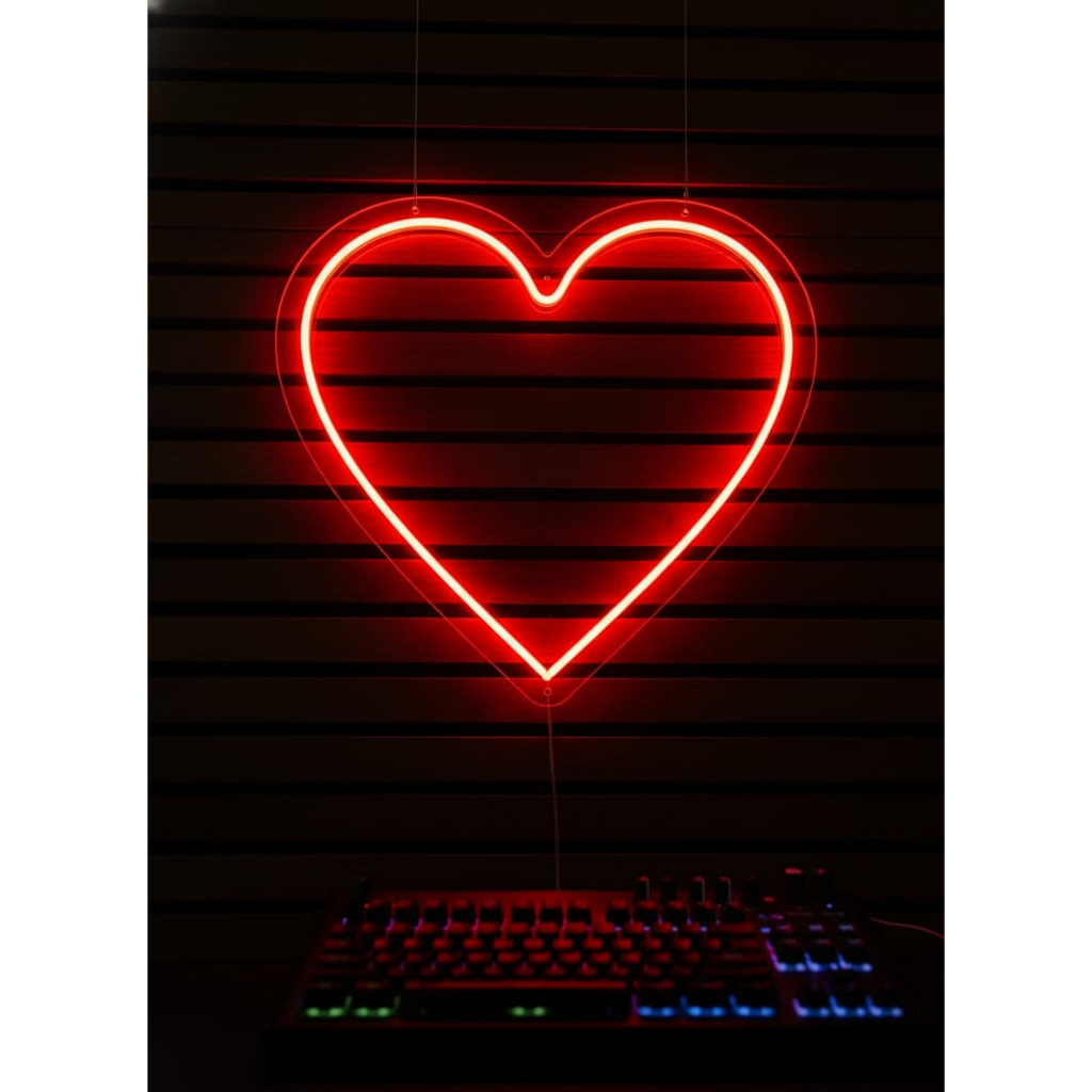 Coração LED Neon 50 cm - Decoração Romântica e Aconchegante!