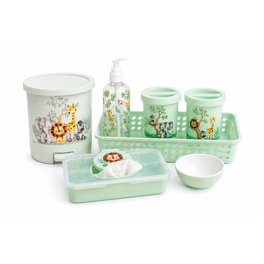Kit Higiene Bebê Safari Verde 7 Peças Menino Organização Quarto Bebê Completo Plasútil Lixeira Porta Lenços Plastico