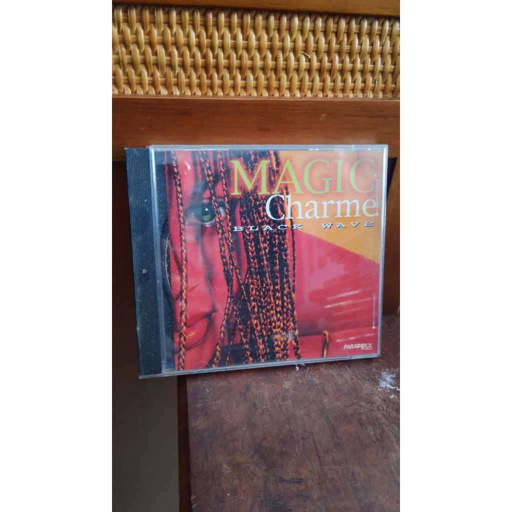 CD magic charme black wave. 13