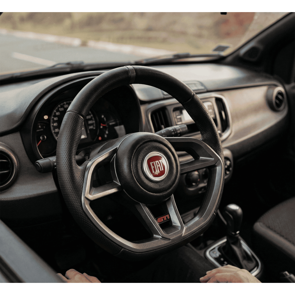 Volante Esportivo Gti Grafite Emblema Logo Vermelho Uno Fire Mile Palio Marea Br
