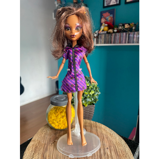 Boneca Monster High Clawdeen Wolf Cafeteria - Usada