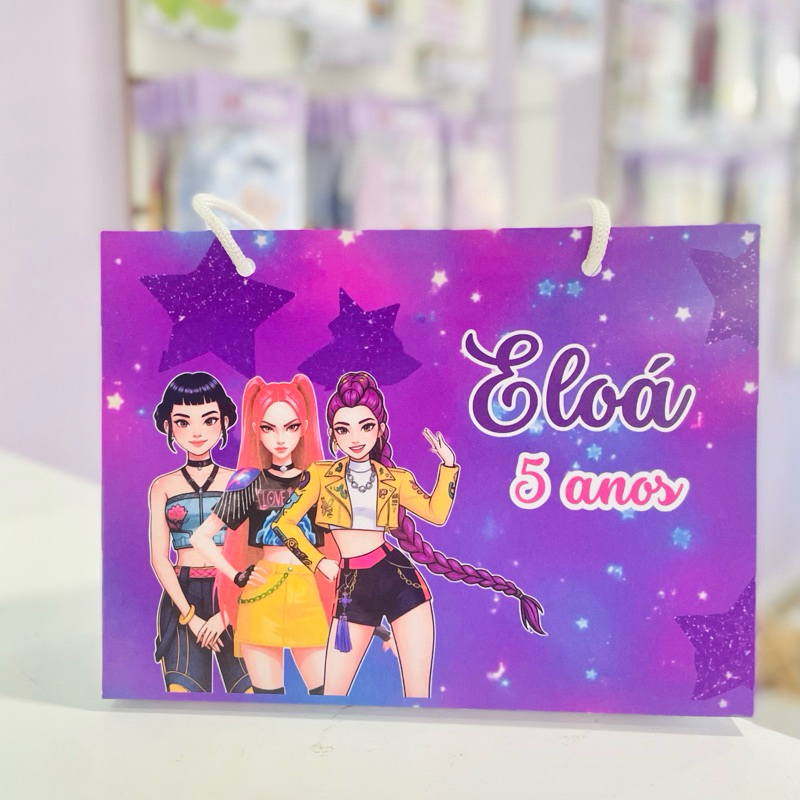 Sacolinha Personalizada guerreiras do Kpop nome e idade | Desmontada | Lembrancinha Festa Infantil