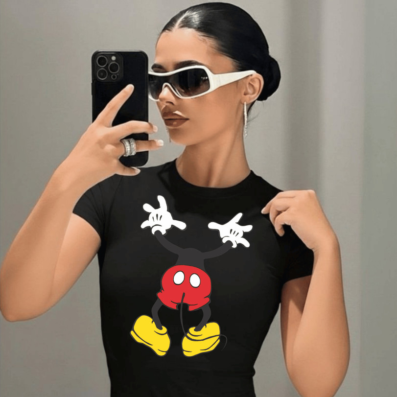 Blusinha Camiseta Baby Look Baby Tee Coladinha Feminina Suplex Estilosa Confortável Dia a Dia Estampada Mickey Mouse