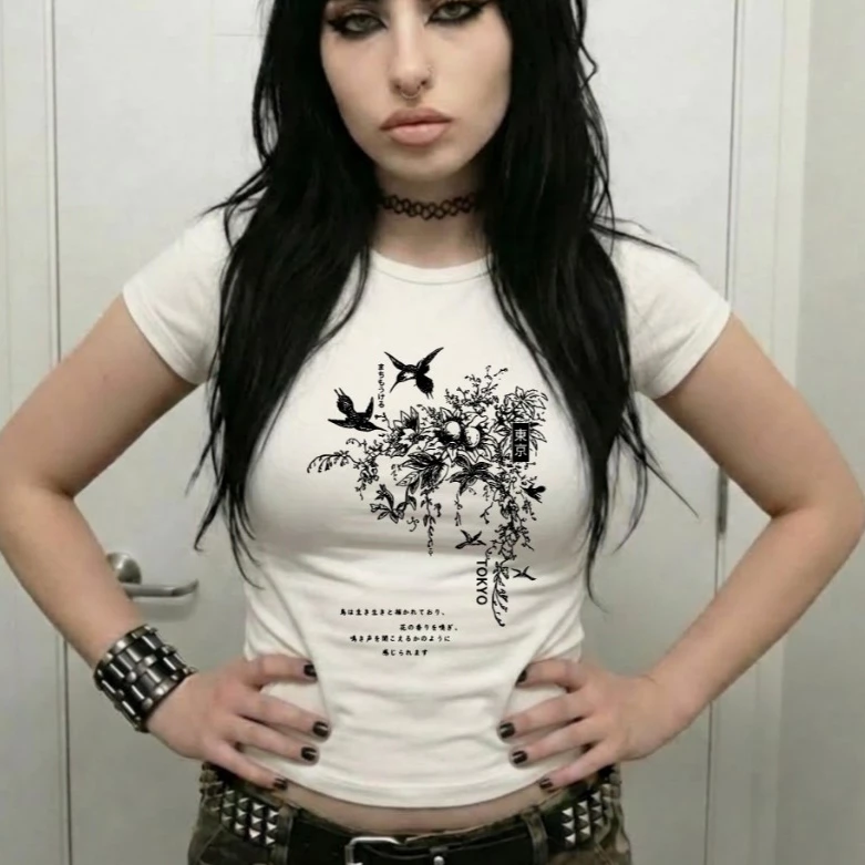 Baby Tee Feminina Tokyo Estampa Japonesa Floral Aesthetic Harajuku — imagem 1
