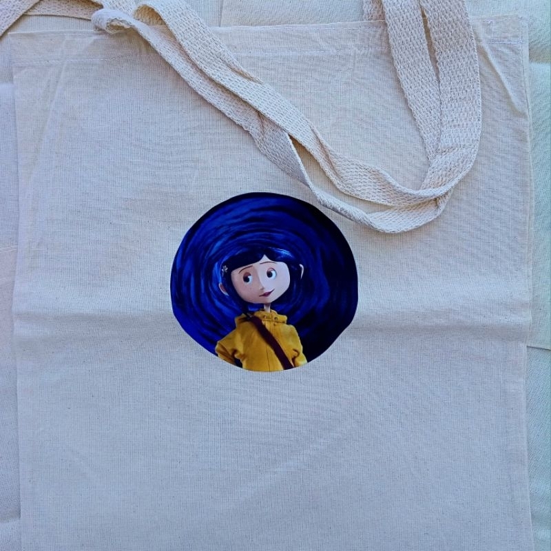 Ecobag Tote Bag Filme Coraline Aesthetic Personalizada - Praia Mercado Academia 40x35 Algodão Cru