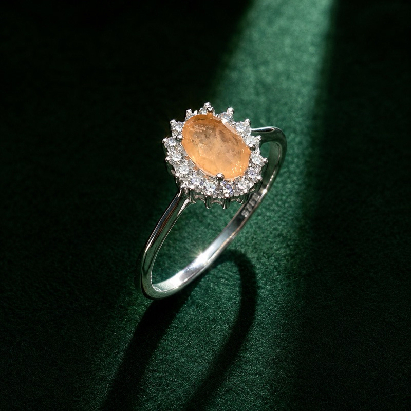 Anel Feminino Zircônia Laranja Oval Cravejado Prata 925 Sofisticado