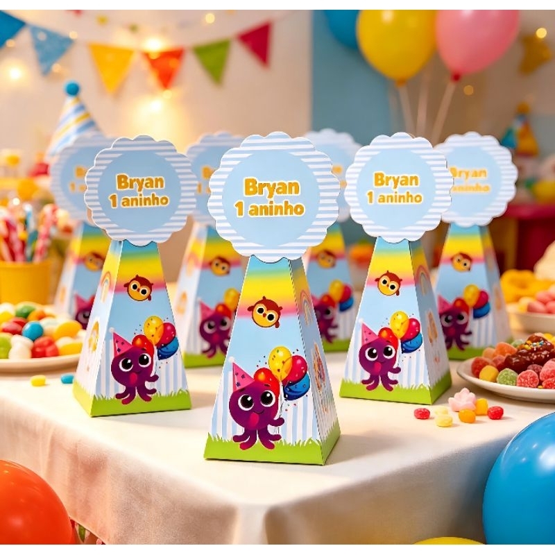 Caixinha Pirâmide Personalizada Bolofofos com Nome e Idade  Lembrancinha para Festa Infantil