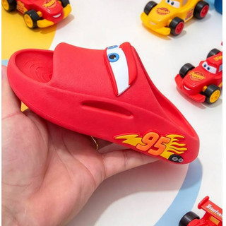 Chinelo Nuvem Infantil  Slide Vermelho Com Chamas 95 do Carros