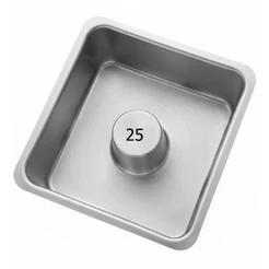 Forma Quadrada Com Furo Pudim 25x8 cm Bolo Torta Suiça Alumínio