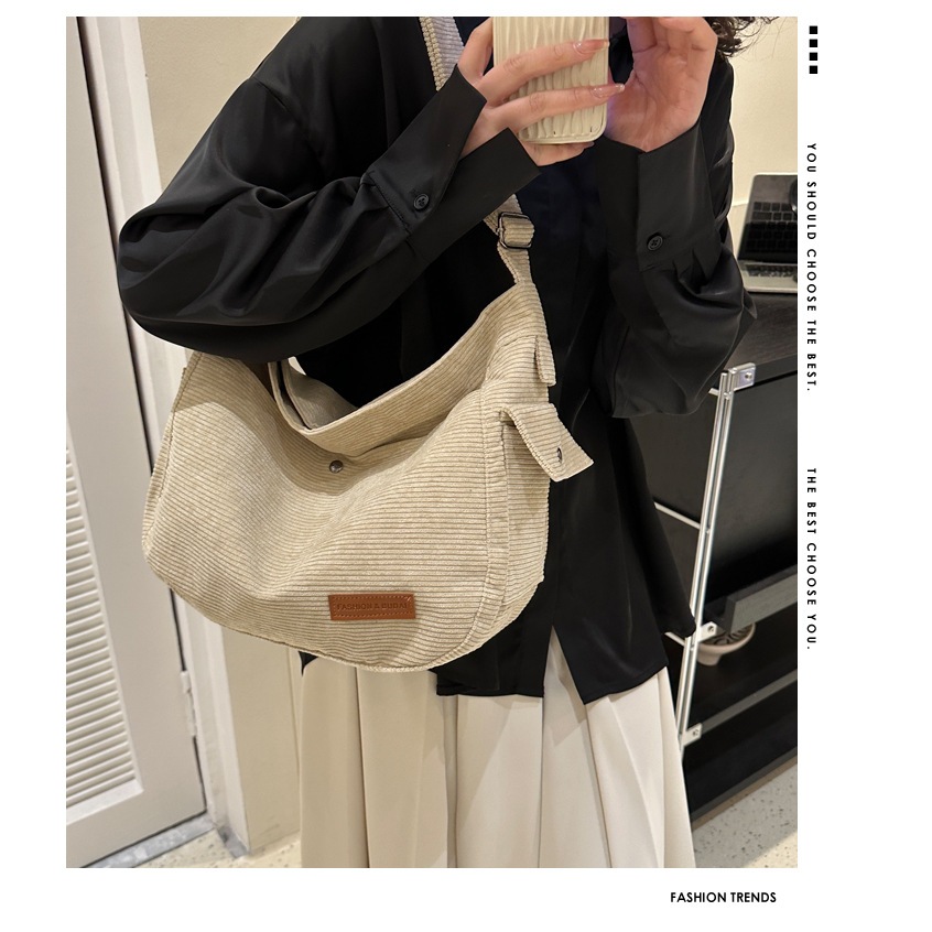 Bolsa De Moda Simples Ombro De Veludo Feminina Novo Estilo — imagem 2 de 2