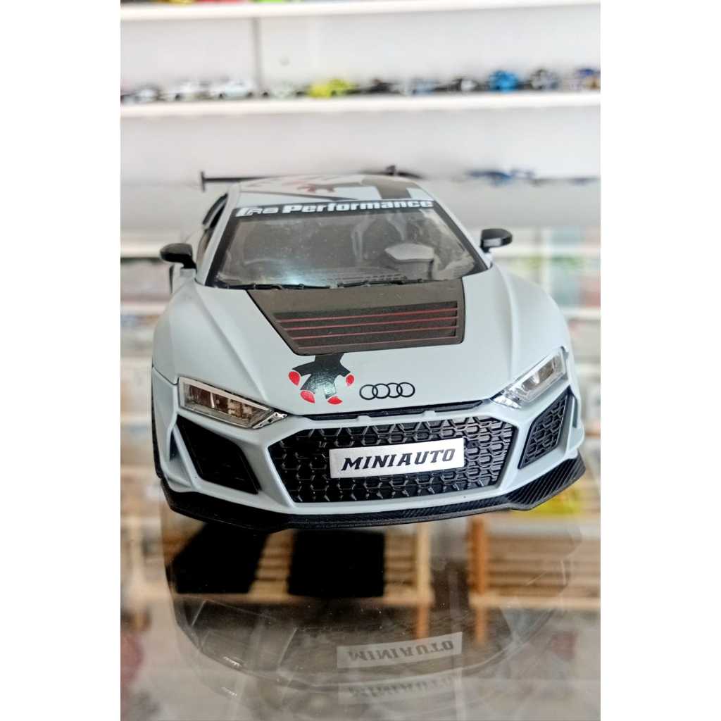 Miniatura Carrinho Metal Escala 1/24 Audi R8 V10 Abre As Portas
