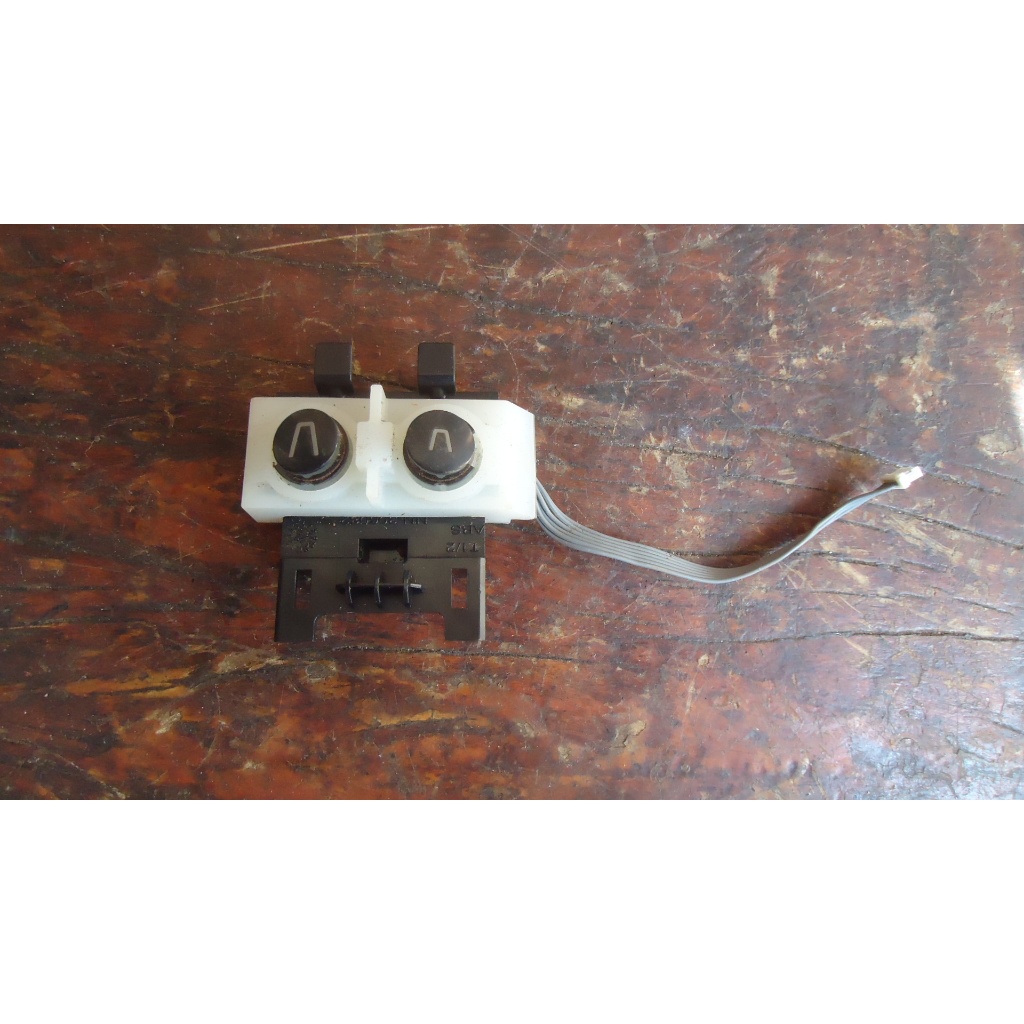 placa botao liga cafeteira nespresso essenza mini d30 110 volts usado