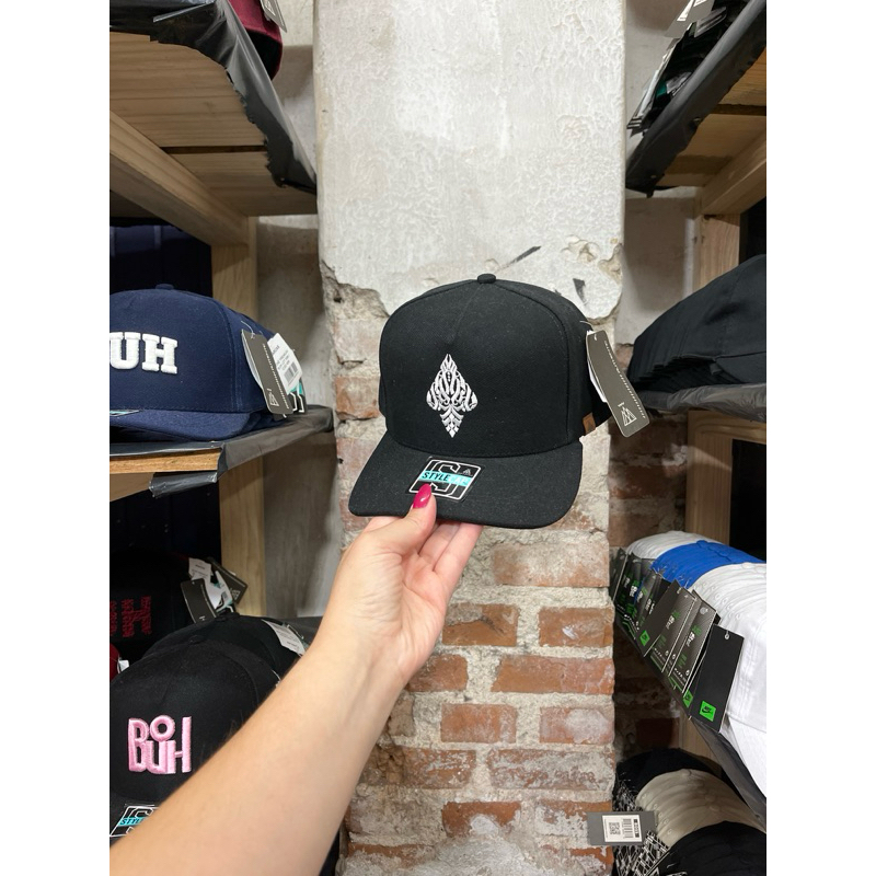 Boné MCD top preto SnapBack