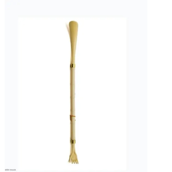 Calçadeira de Plástico para Sapatos + Mãozinha para Coçar as Costas 2 em 1 – Conforto e Praticidade 49,5cm