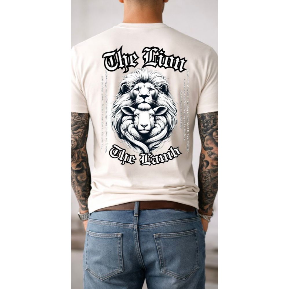 Camiseta Gospel The Lion The Lamb Camiseta Cristã Jesus Leão e Cordeiro  unissex Moda Streetwear