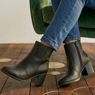 Bota Coturno Feminina Cano Curto Casual Com Zíper Leve Macia e Confortável