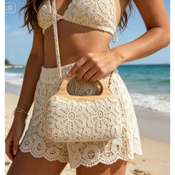 Bolsa Clutch redonda linha cordão & Palha com duas alças e de madeira