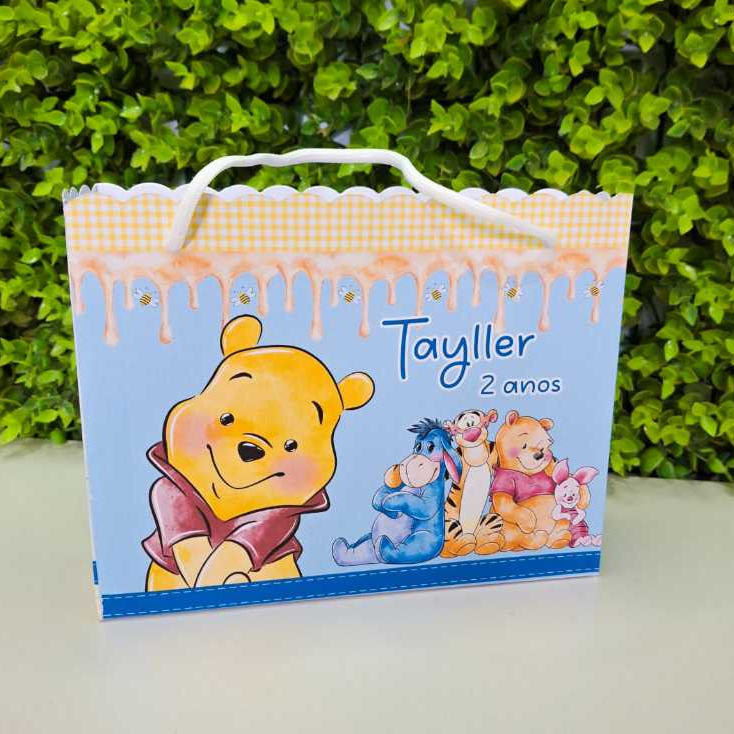 Sacolinha surpresa Ursinho Pooh Personalizados/Lembrancinhas/Festa infantil/Aniversário/ sacola JÁ VAI MONTADA