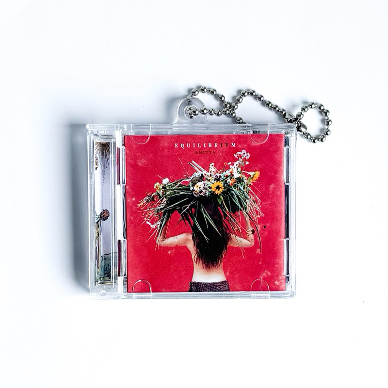 MINI ÁLBUM NFC ANITTA - EQUILIBRIVM
