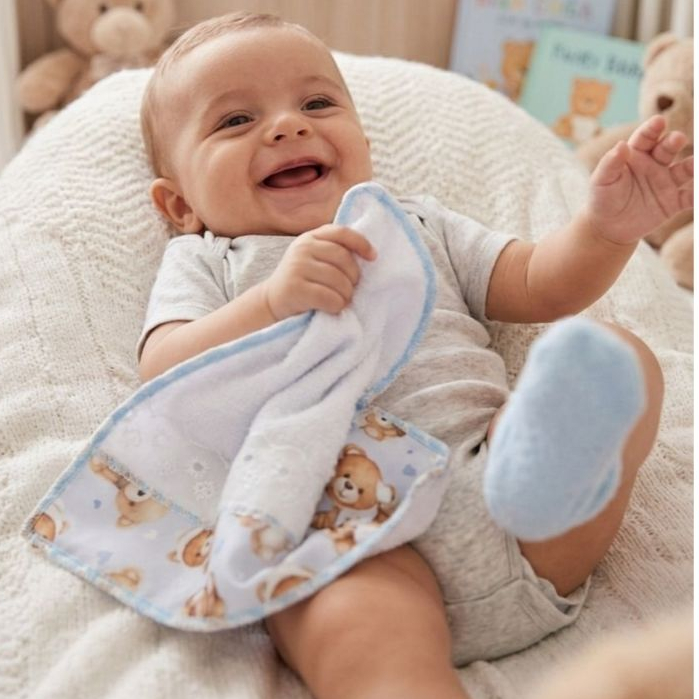 4 Toalhinhas de Boca Bebê com Laise   Macia Absorvente Estampa Ursinho