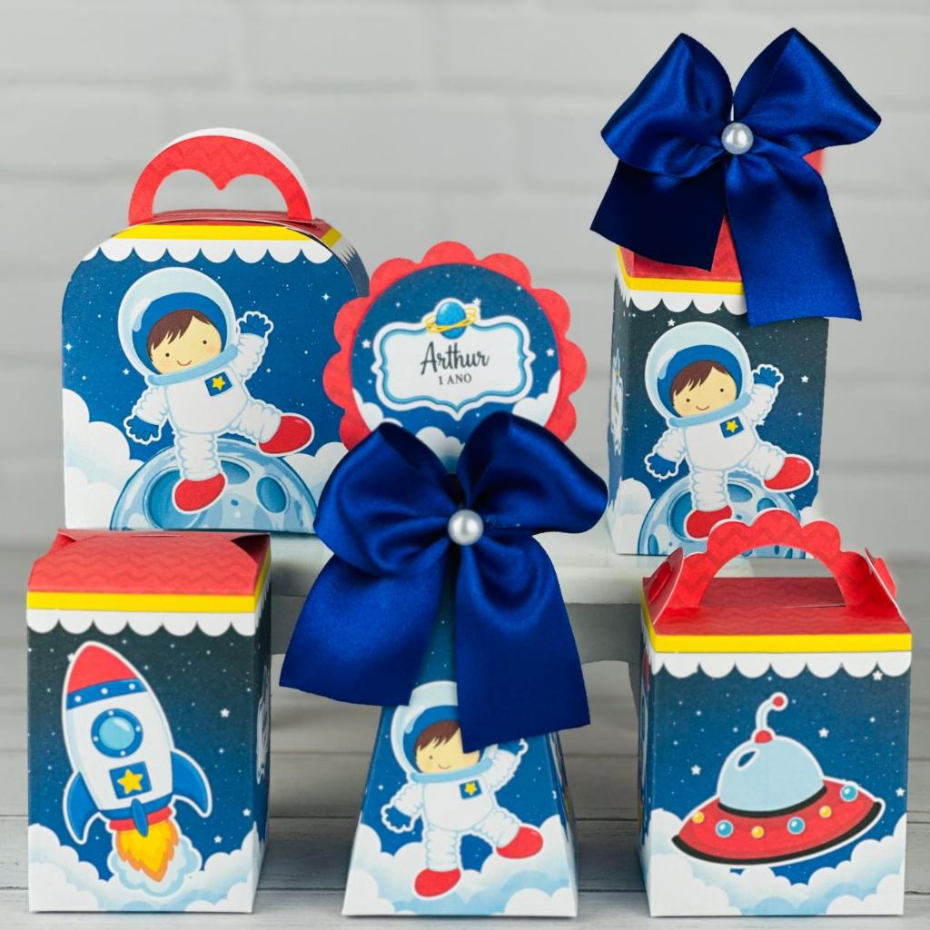 Kit Personalizados Astronauta (PEGUE E MONTE) Kit Festa Caixinhas Personalizadas Lembrancinha Mimos Aniversário