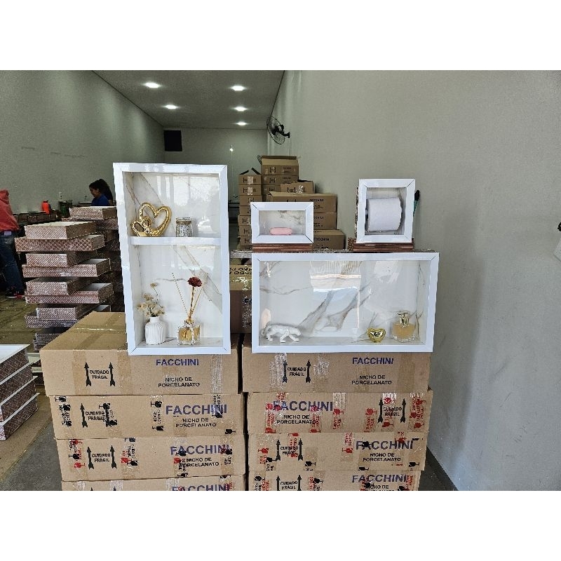 KIT 4 ITENS BRANCO. Nicho+Prateleira +Saboneteira +papeleiro Porcelanato.  PRONTA ENTREGA.