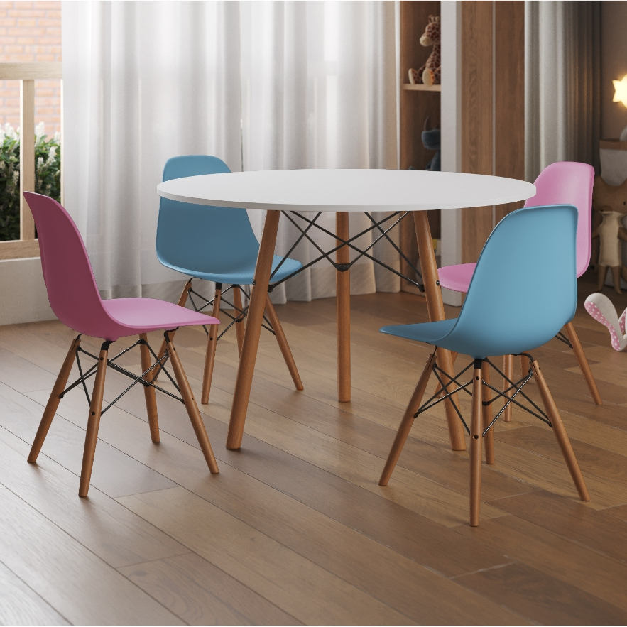 Conjunto Mesa Eames Eiffel Infantil 3pés Tampo 60cm Quadrado e Redondo com 4 Cadeiras de Madeira