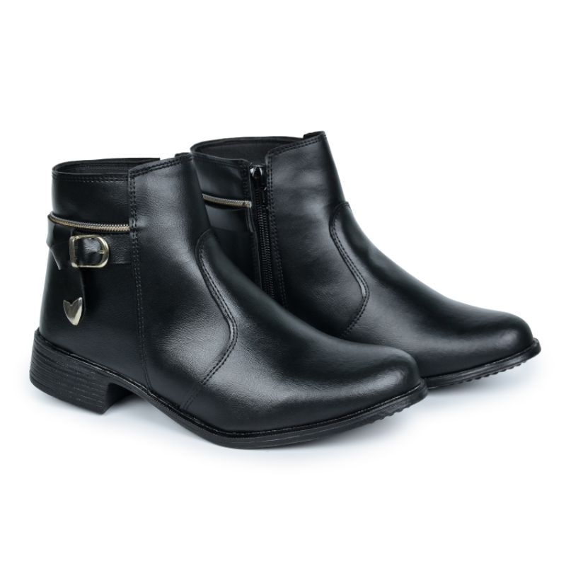 Coturno Feminino 207 Detalhe em Ziper E coração!!