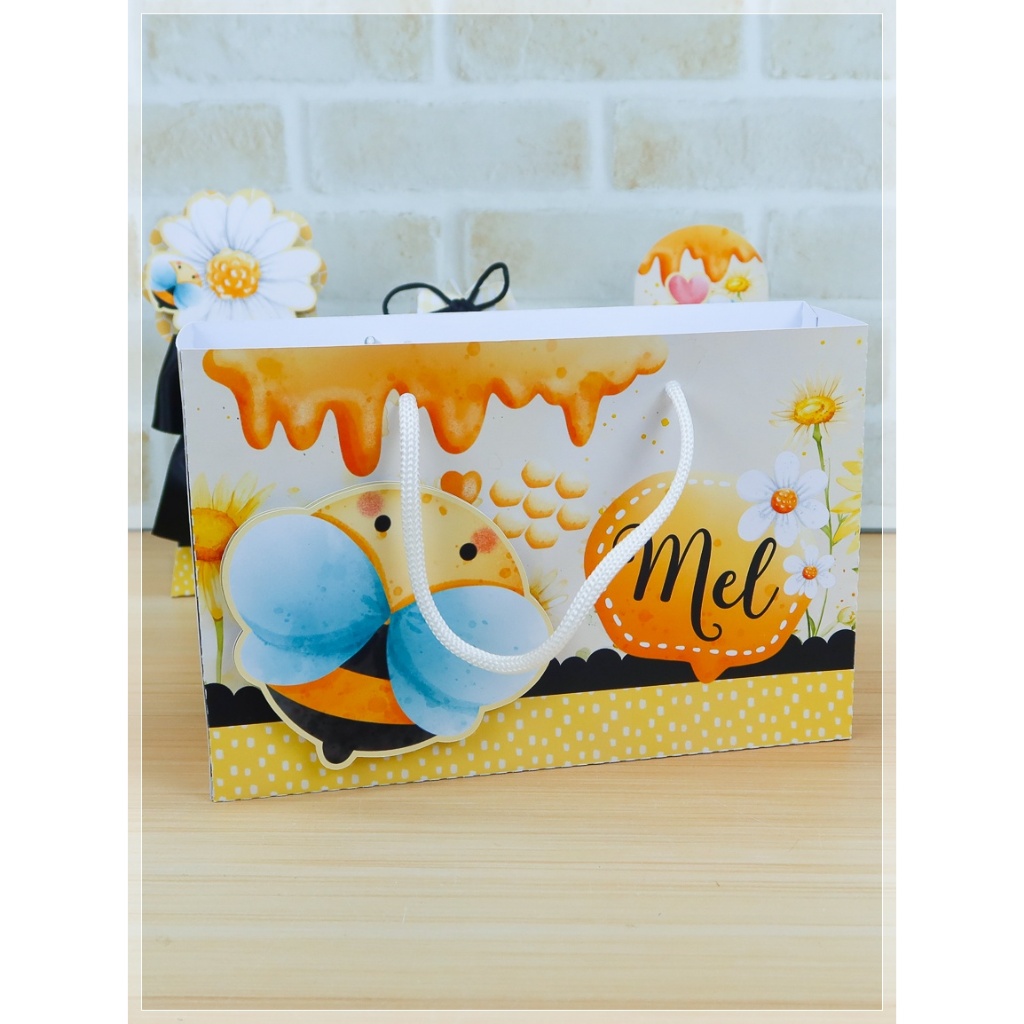 sacolinha personalizada abelhinha-lembrancinha personalizada-festa personalizada-sacolinha personalizada