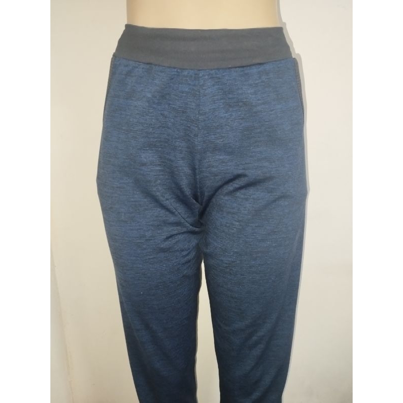 Calça feminina casual, esportiva, Azul amescla, Veste 38 ao 42.